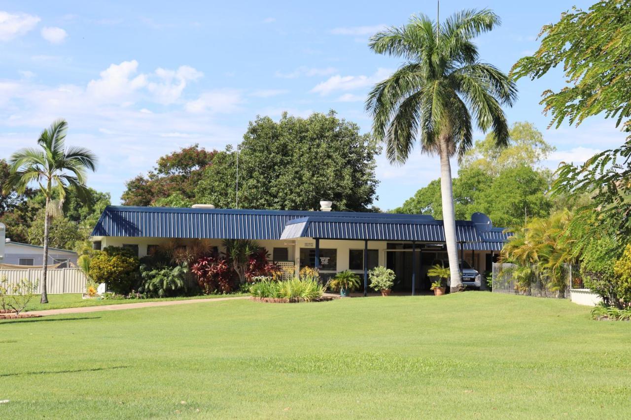 Country Road Motel Charters Towers Exterior photo